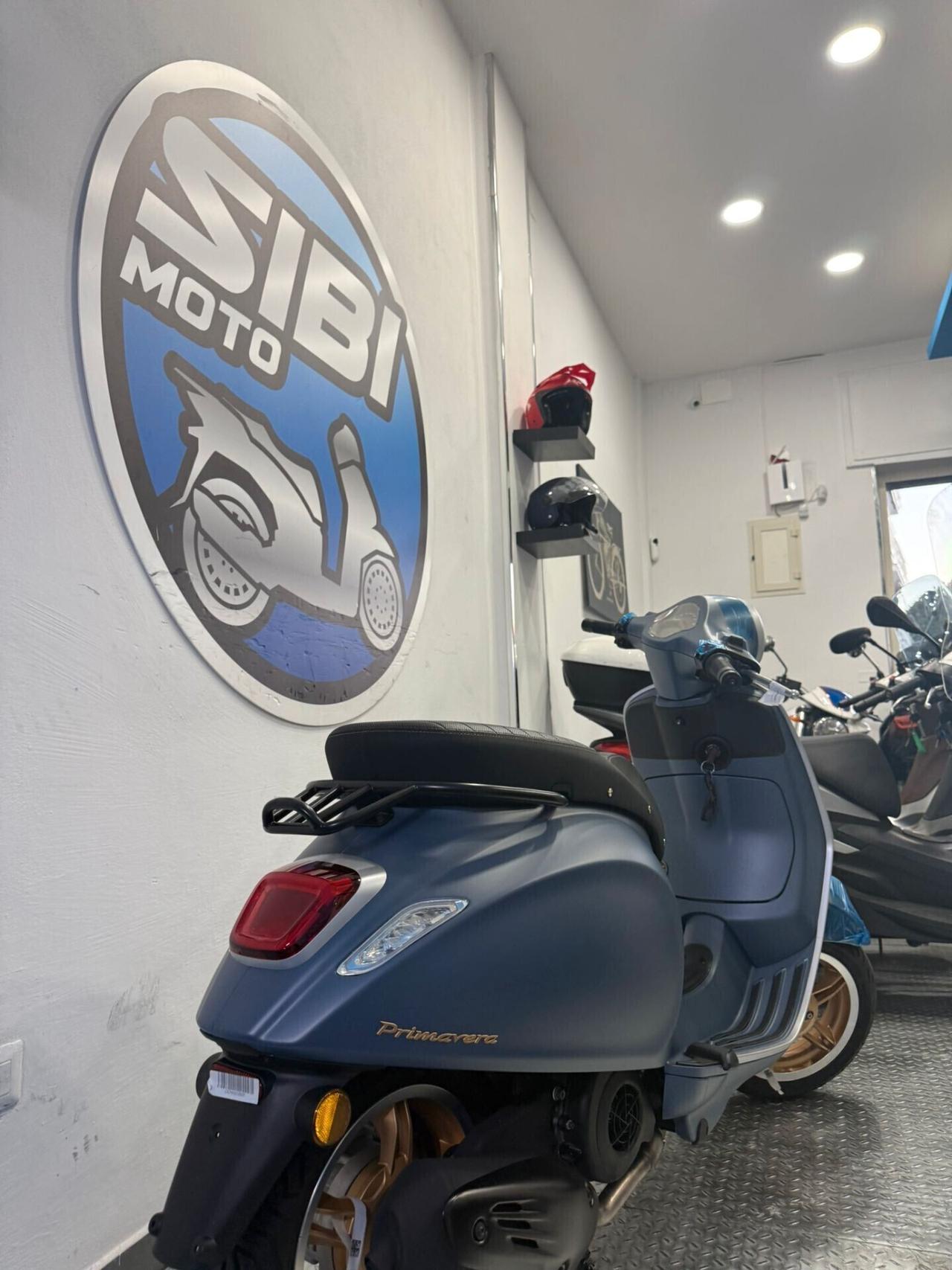 Vespa Primavera officina 8