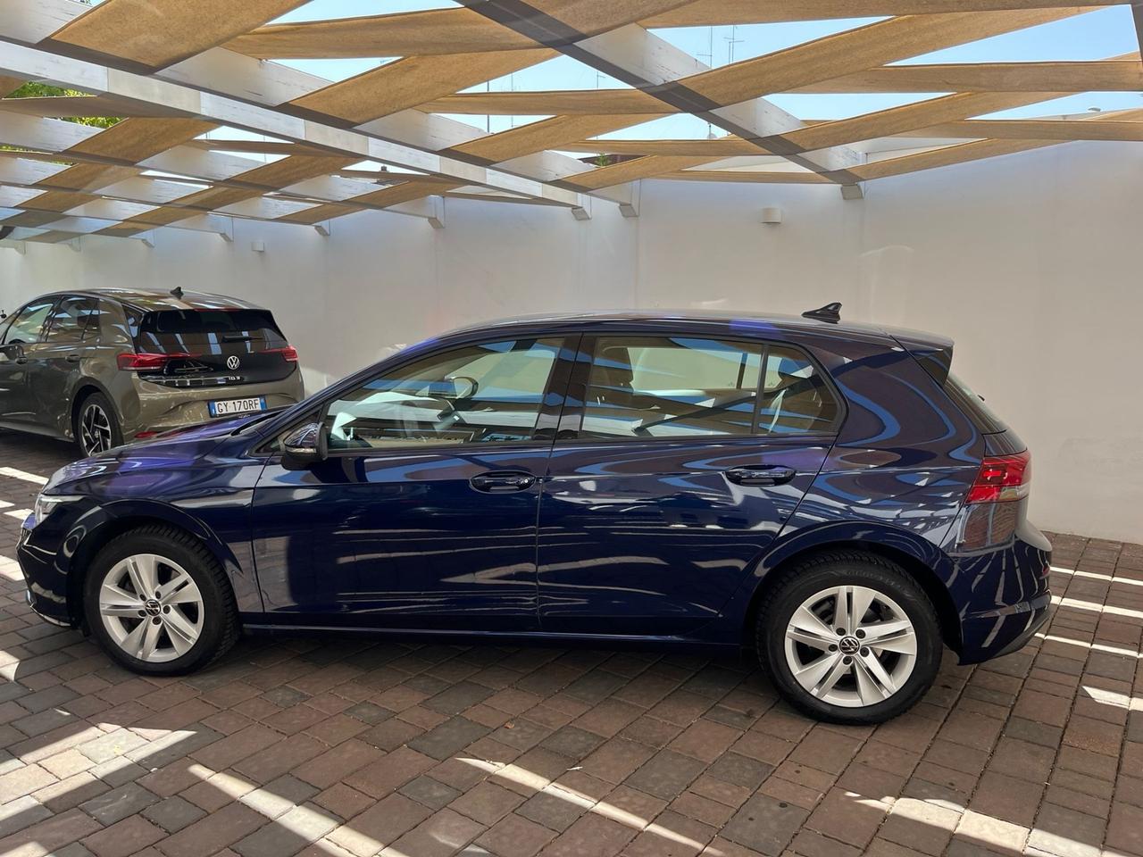 Volkswagen Golf 1.0 eTSI EVO DSG Life
