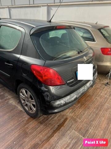 Peugeot 3008 1.6 HDi 110CV cambio robotizzato Tecno