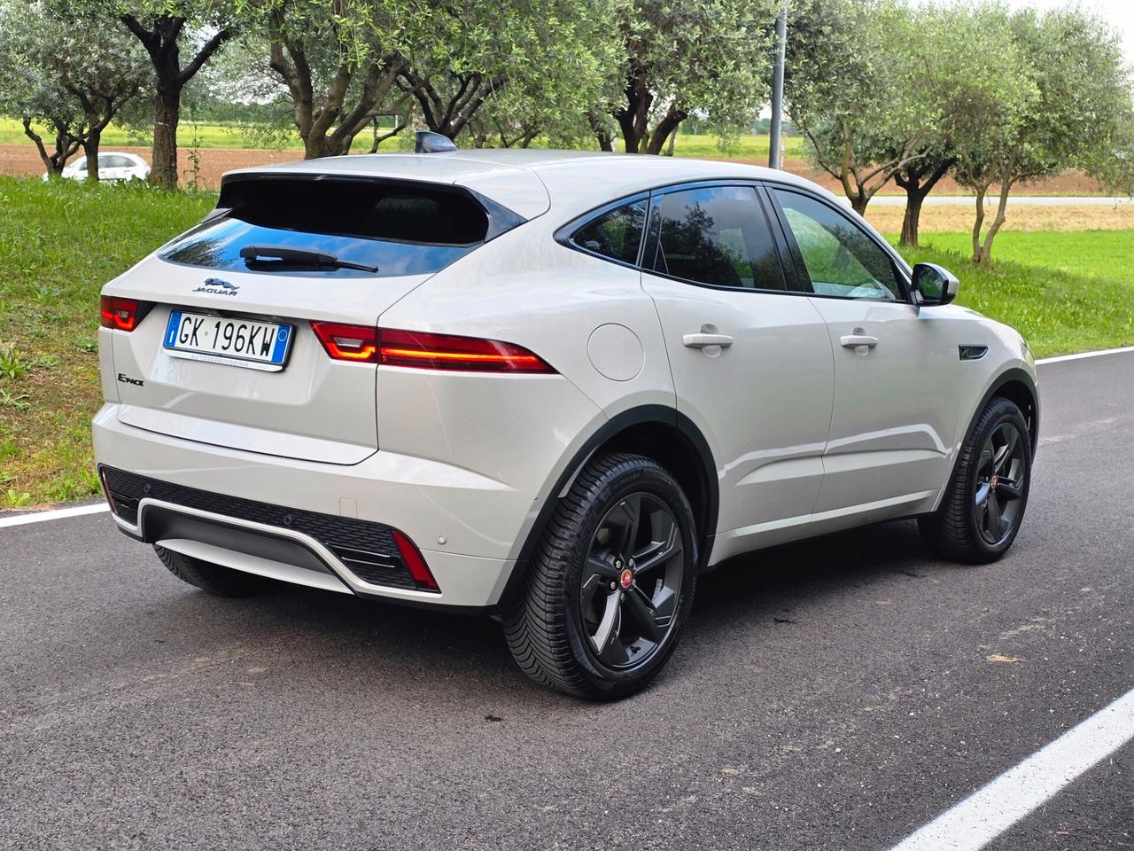 Jaguar E-Pace 2.0D 4x4 163 CV R-Dynamic - 2022