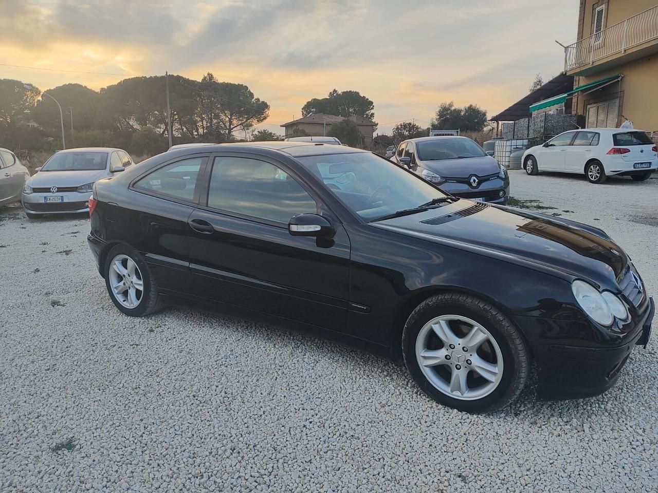 Mercedes-benz C 220 CDI sport coupe 120mila km