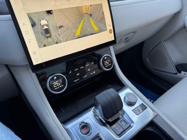 JAGUAR F-Pace 2.0 D 163 CV AWD aut. R-Dynamic SE