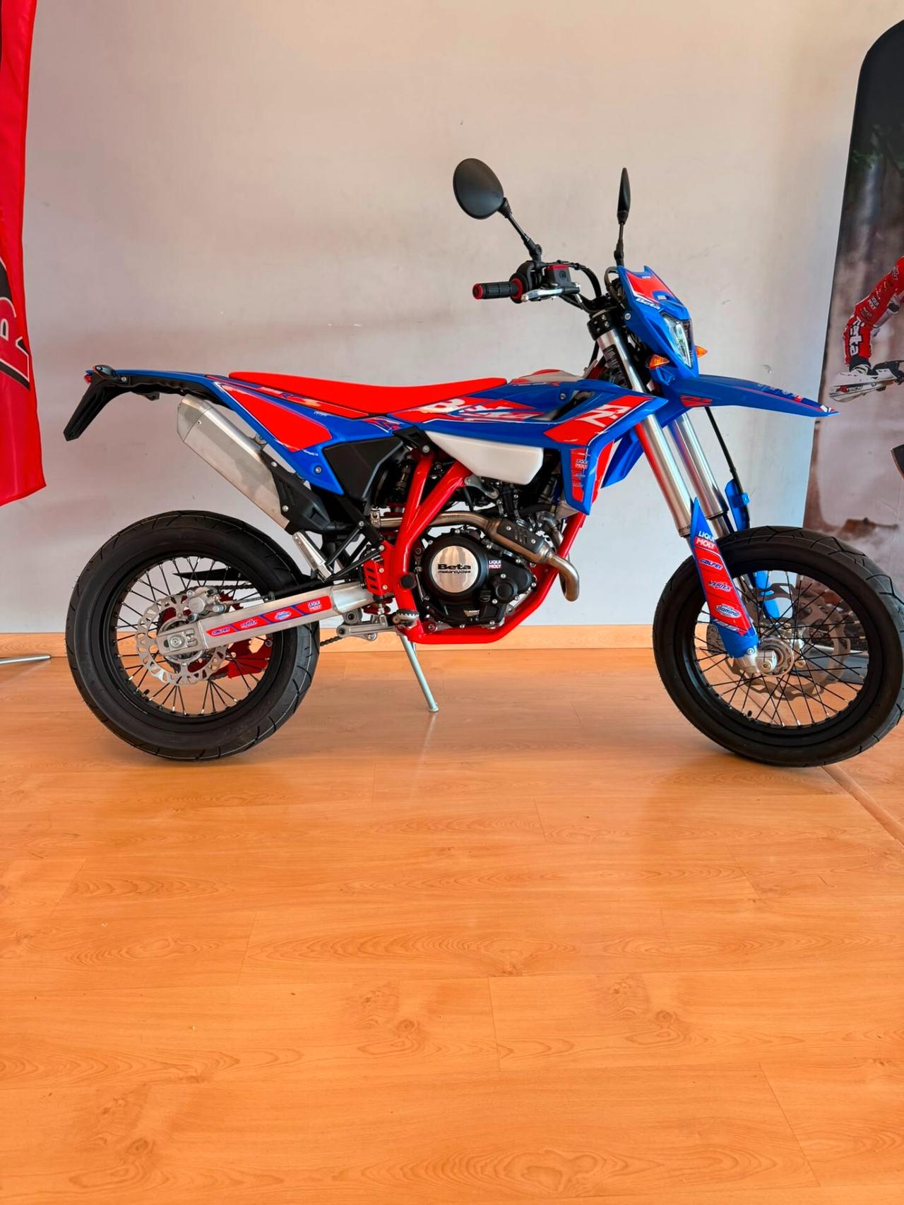 Beta RR Motard 125 R - KM0