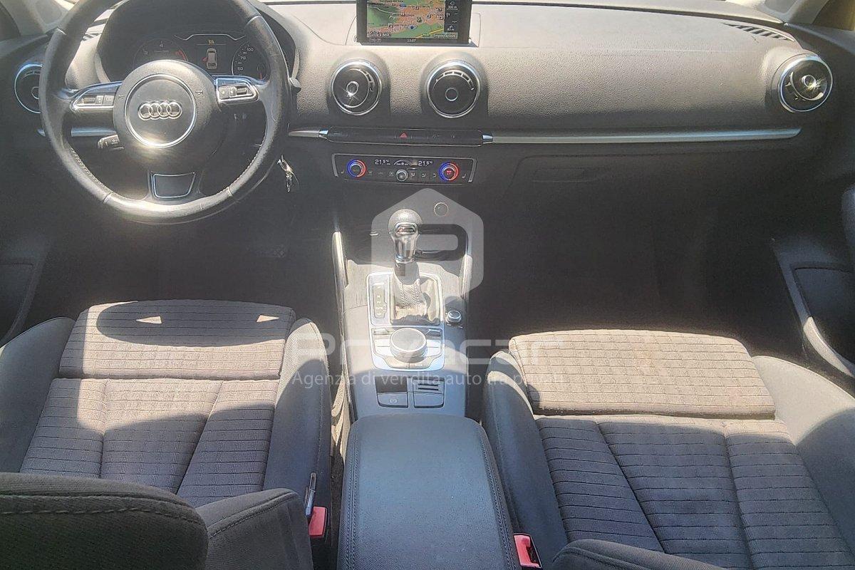 AUDI A3 SPB 1.6 TDI S tronic Young