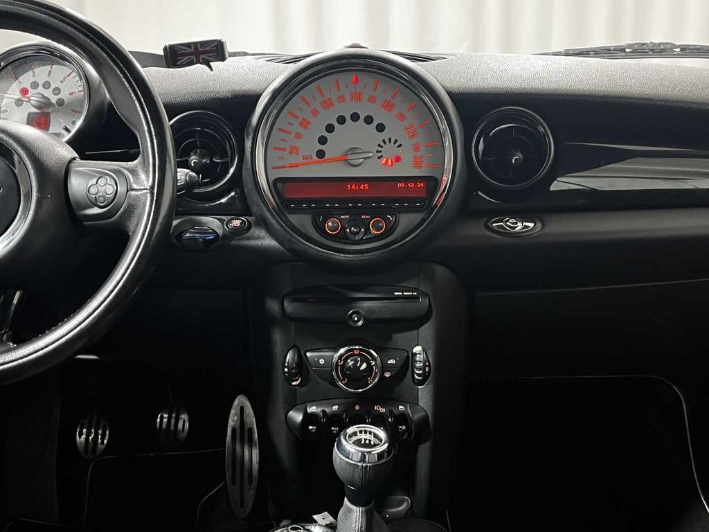 Mini Cooper D Cabrio 1.6 Cooper D