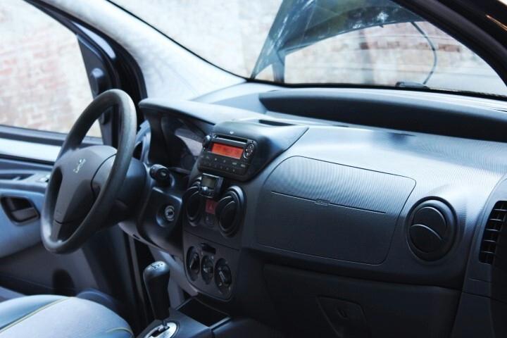 Peugeot Bipper Tepee 1.4 HDi 70CV Outdoor 2-Tronic CAMBIO AUTOMATICO TAGLIANDI IN CONCESSIONARIA CLI
