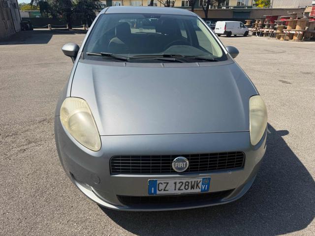FIAT Grande Punto 1.2 5 porte Active senza nessun lavoro da fare