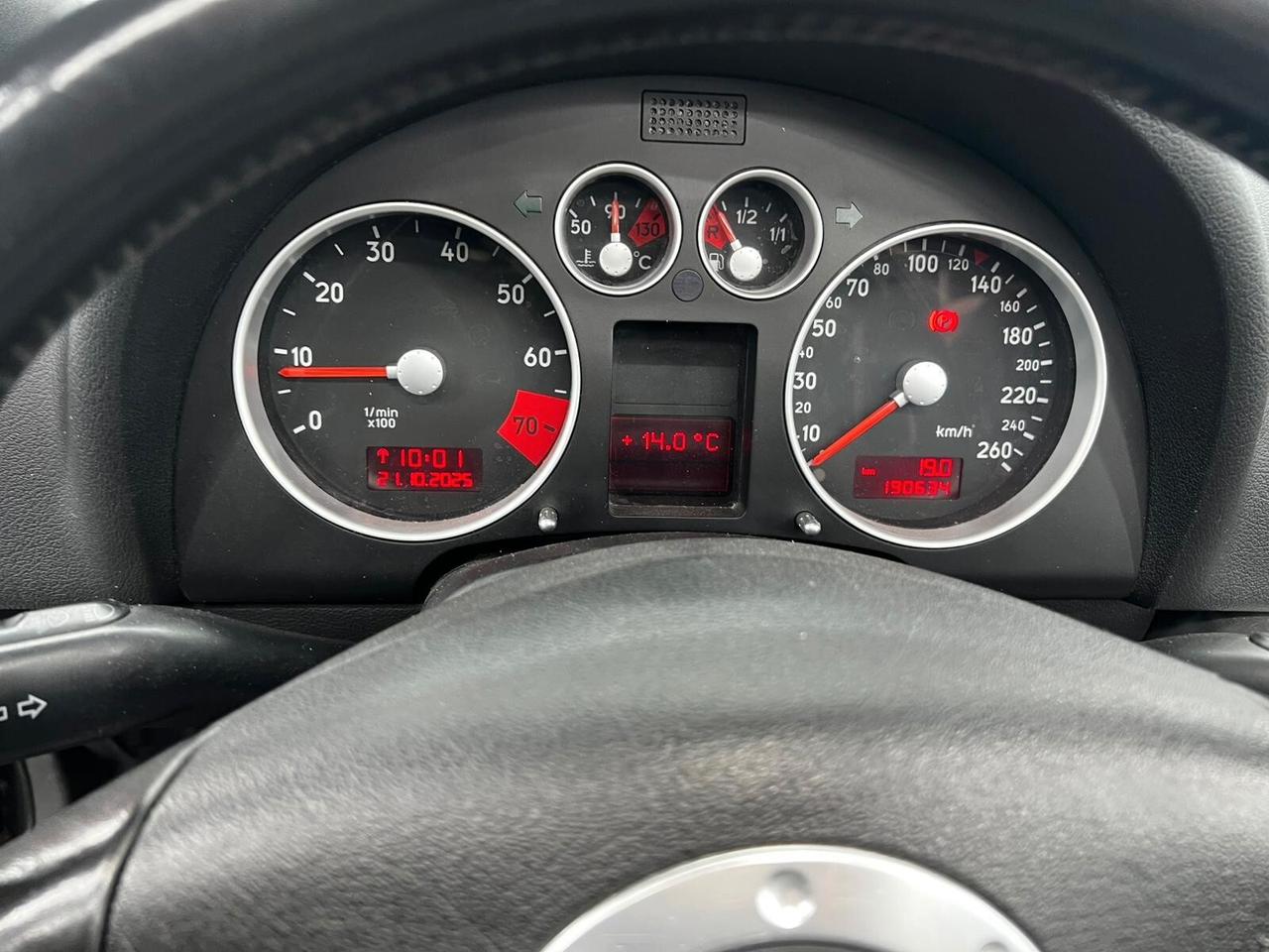 Audi TT Roadster 1.8 T 20V 179 CV cat