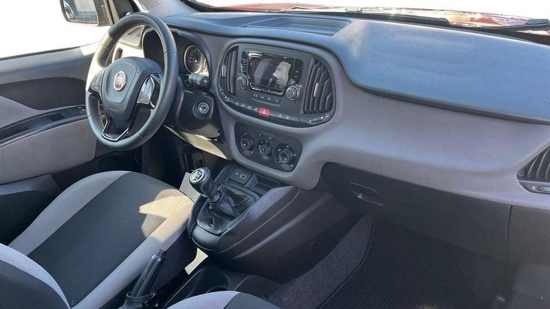 FIAT Doblò Doblo 1.4 Fire T-Jet 16v 120cv Lounge my19 Doblo 1.4 Fire T-Jet 16v 120cv Lounge