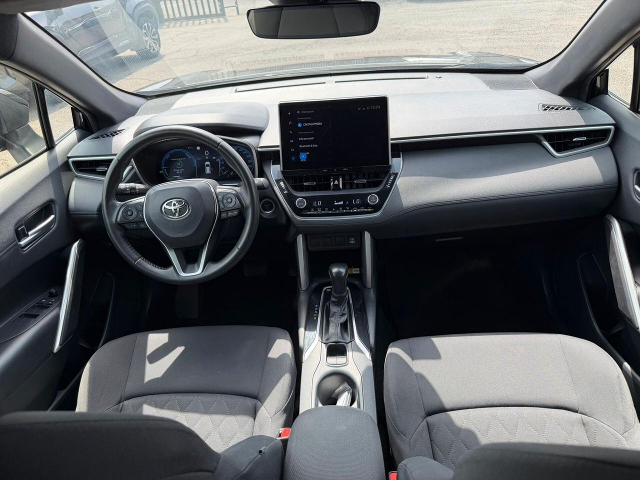 Toyota Corolla Cross 2.0 Hybrid 197 CV E-CVT Trend