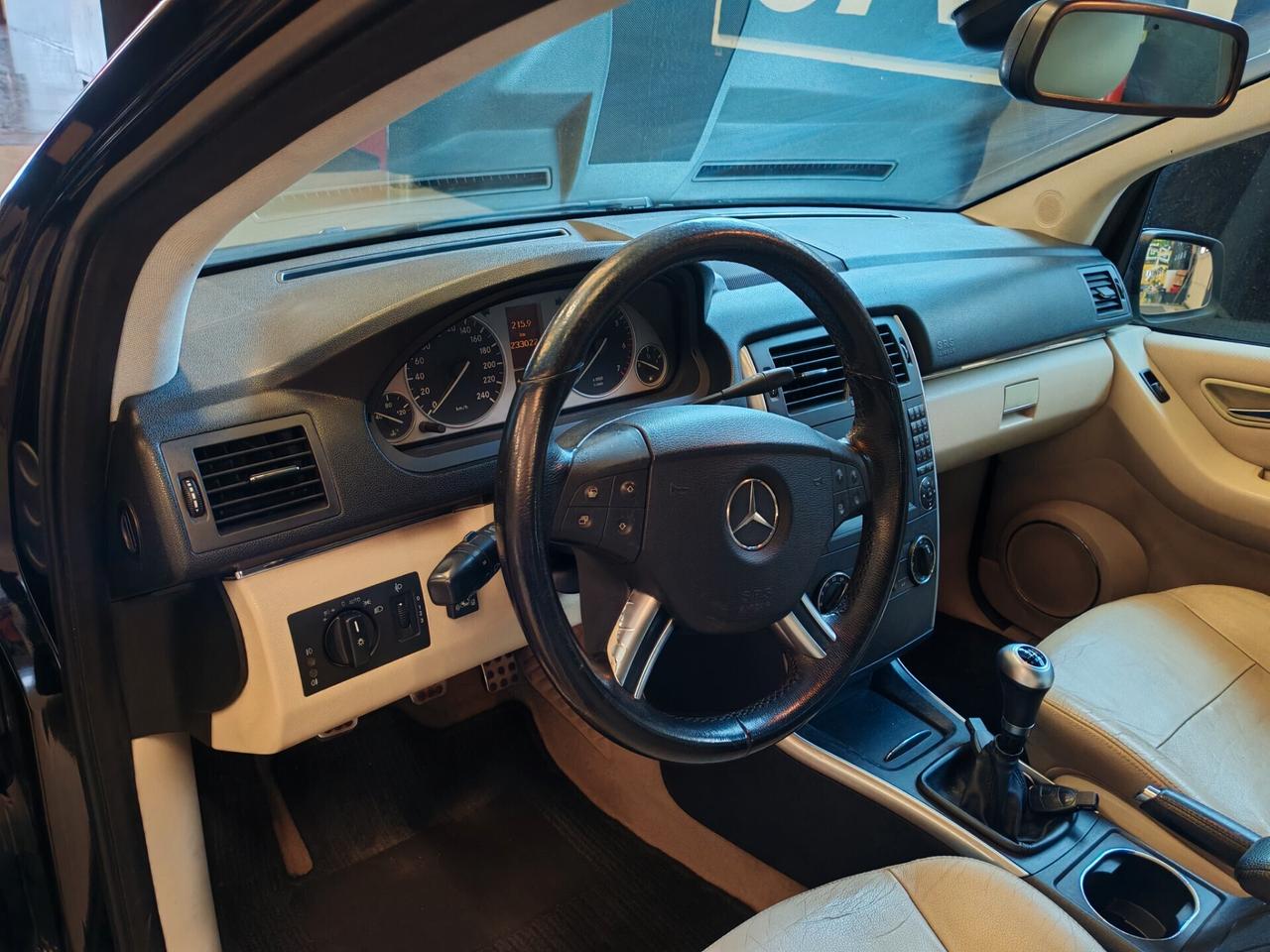 Mercedes-benz B 200 Turbo GPL