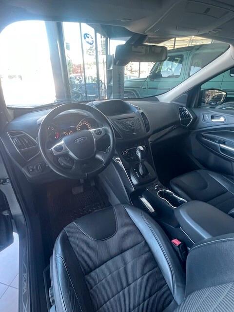Ford Kuga 2.0 TDCI 163 CV 4WD Powershift Titanium