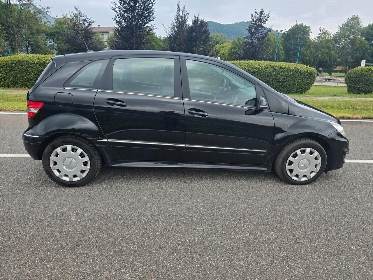 MERCEDES B180 CDI CROME "OK NEOPATENTATI"