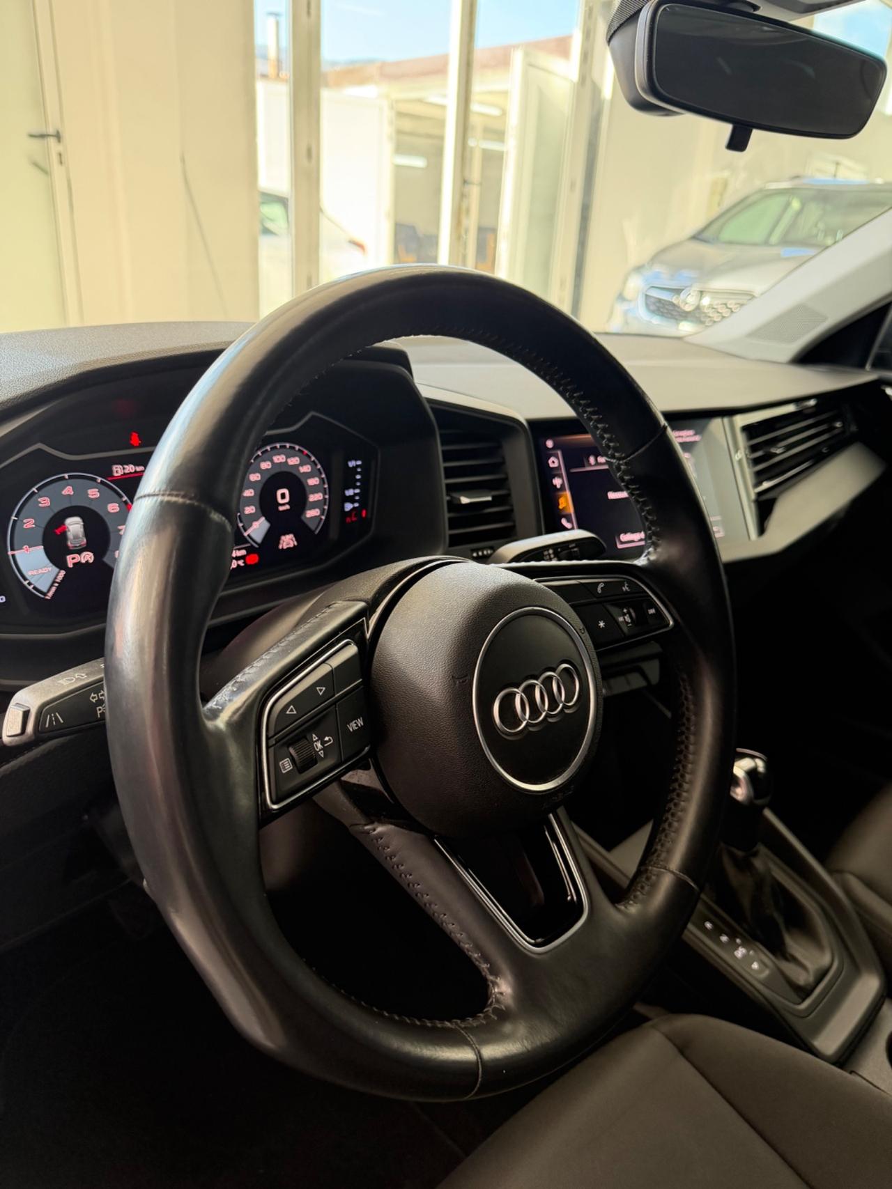 Audi A1 SPB 1.0 116cv S tronic FINANZIABILE