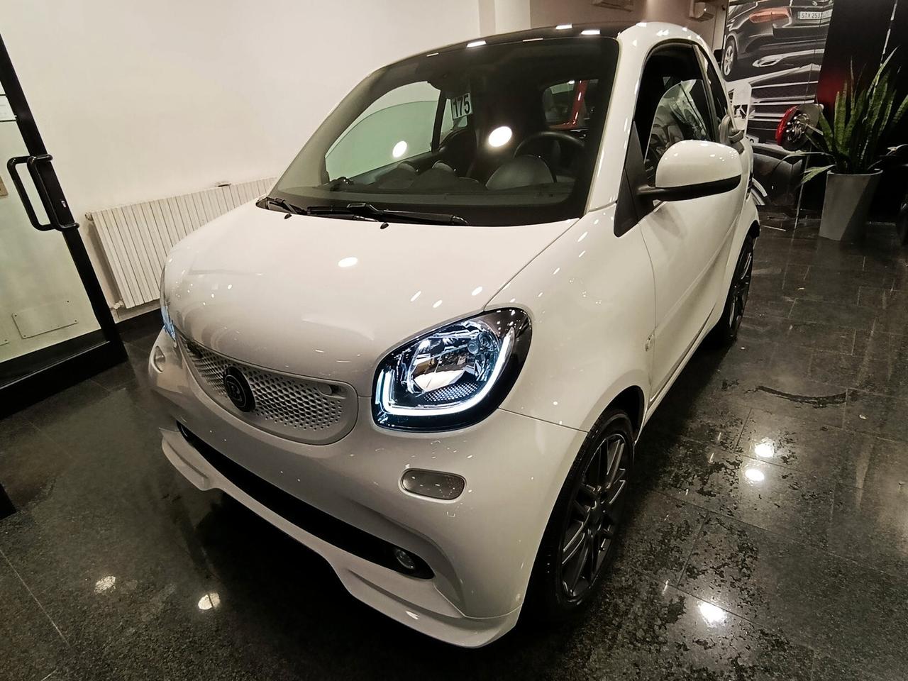 Smart ForTwo BRABUS 0.9 Turbo twinamic 90cv