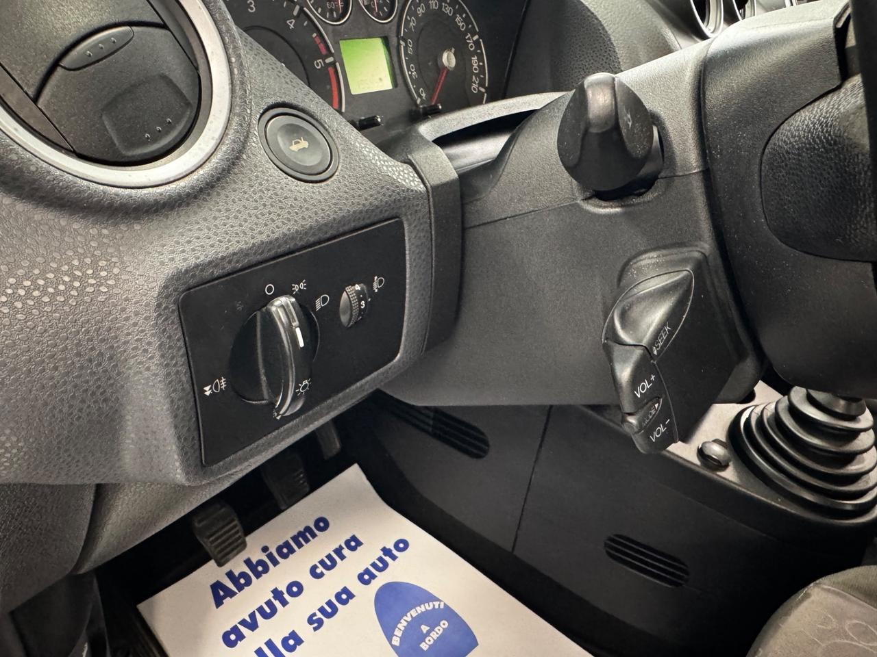 Ford Fiesta 1.4 TDCi 5p. Ghia