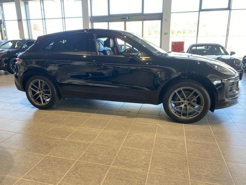 Porsche Macan 2.0 265 cv PDK - IVA Esposta