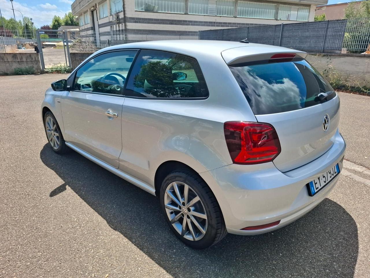 Volkswagen Polo 1.0 3 porte 2015 SOLO 129.000 KM