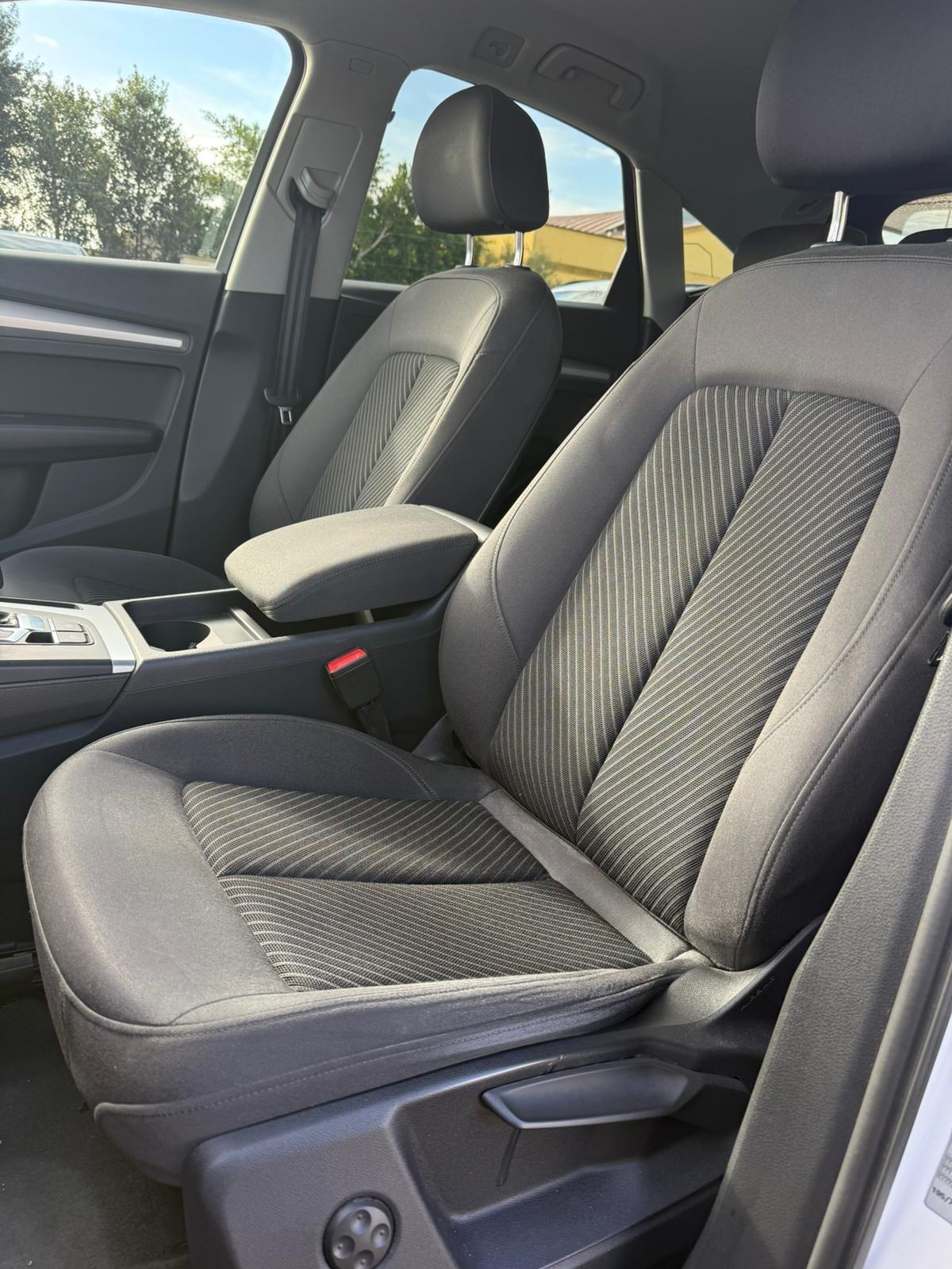 Audi Q5 35 TDI S tronic Business