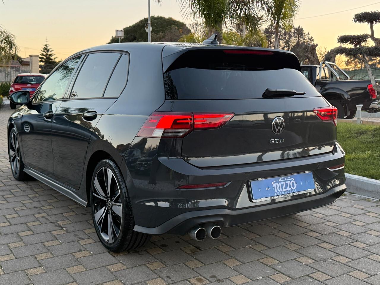 VOLKSWAGEN GOLF VIII 2.0GTD 200CV DSG NAVI LED