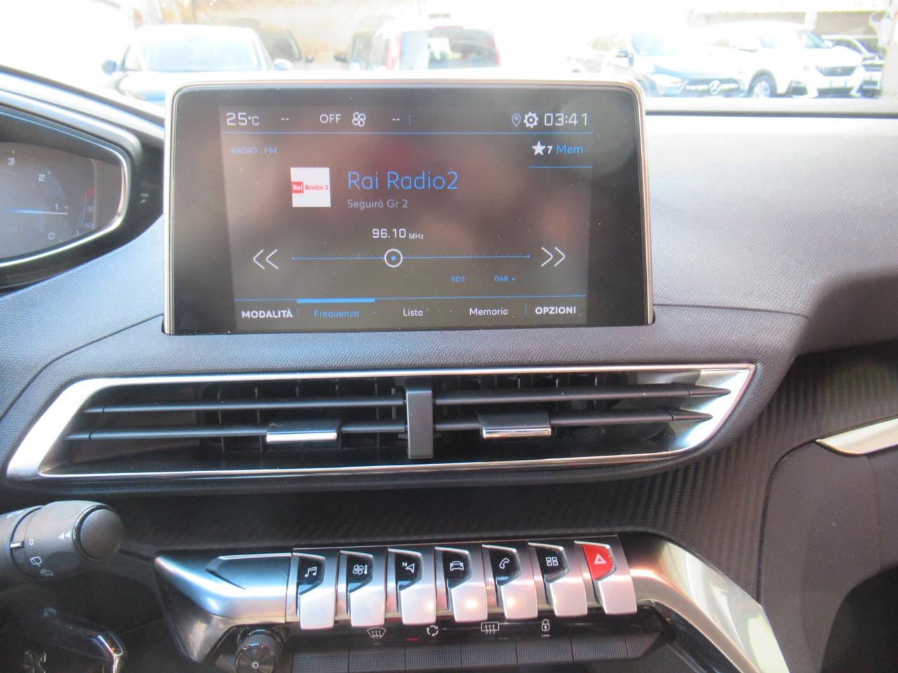 Peugeot 3008 BlueHDi 130 S&S Business