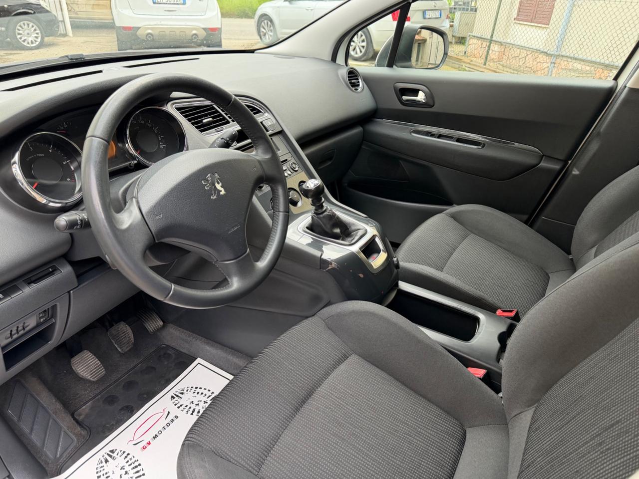 Peugeot 5008 1.6 HDi 115CV - 7 POSTI