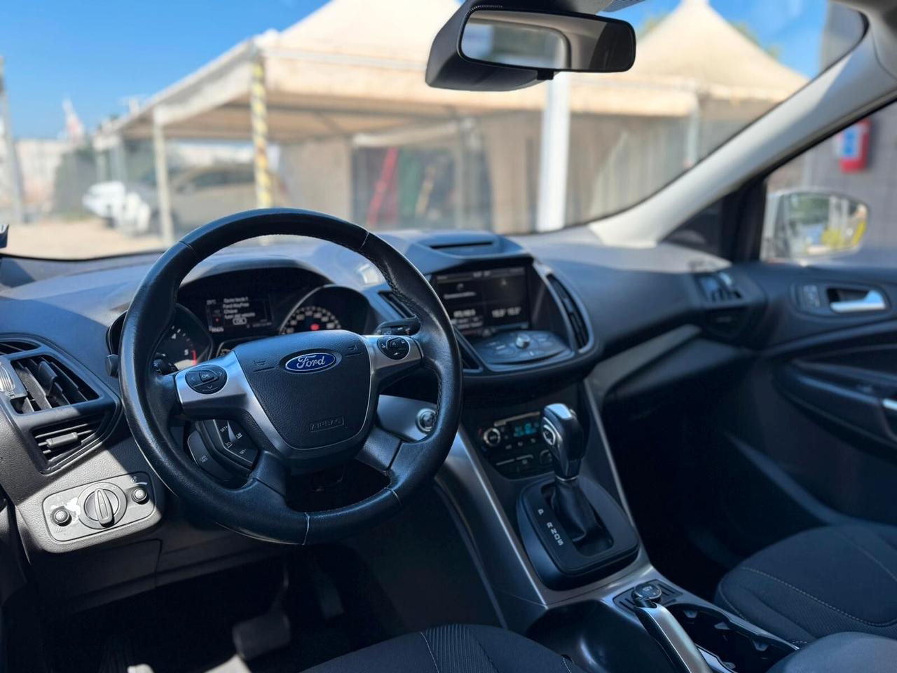 Ford Kuga 2.0 TDCI 150 CV S&S 4WD Powershift Titanium