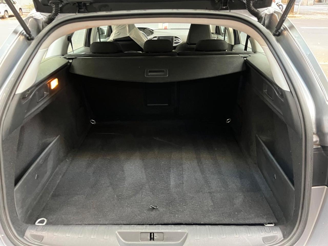 Peugeot 308 PureTech Turbo 110 S&S SW Active