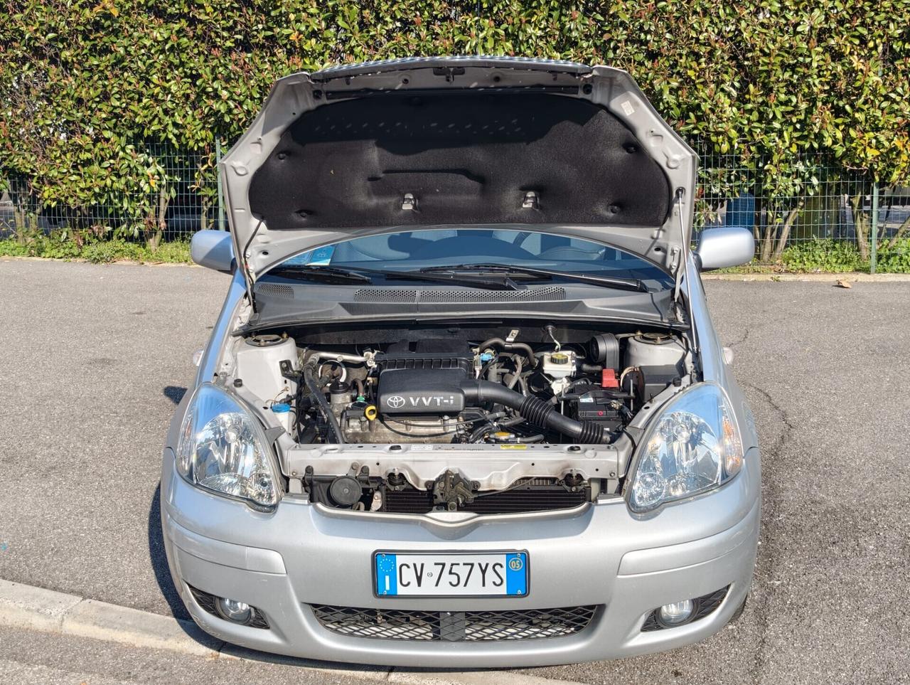 Toyota Yaris 1.0i 16V cat 5 porte Expo