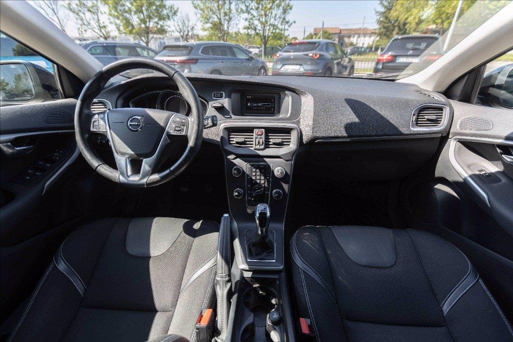 VOLVO V40 2.0 d2 Plus del 2018