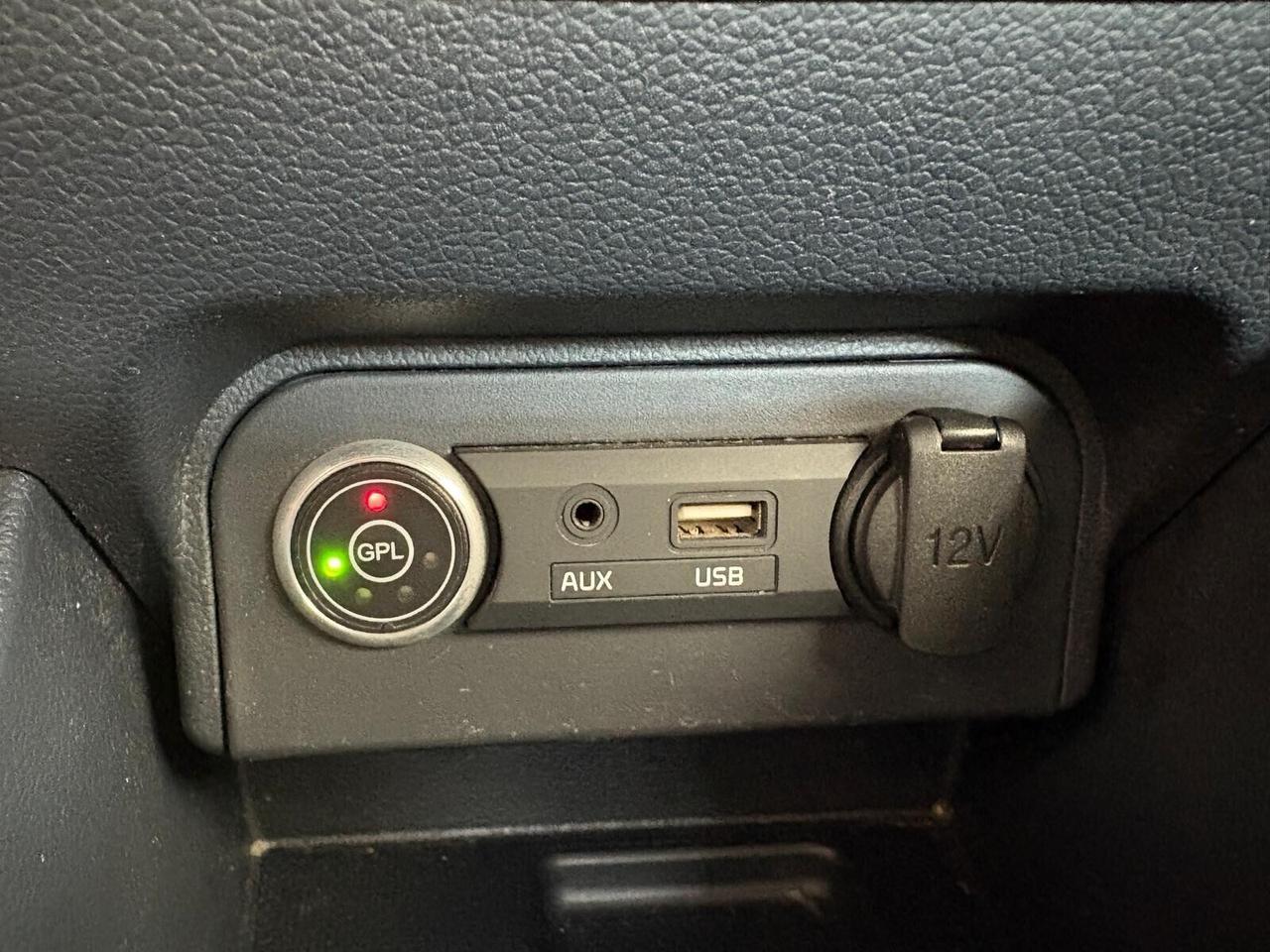 Kia Rio KIA RIO III 5P 1.2 GPL