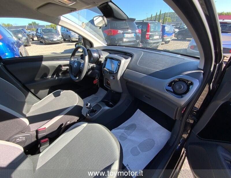 Toyota Aygo 2ª serie Connect 1.0 VVT-i 72 CV 5 porte x-play MMT