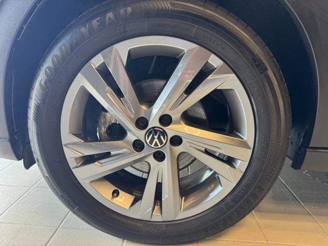 VOLKSWAGEN Taigo 1.0 TSI 115 CV R-Line