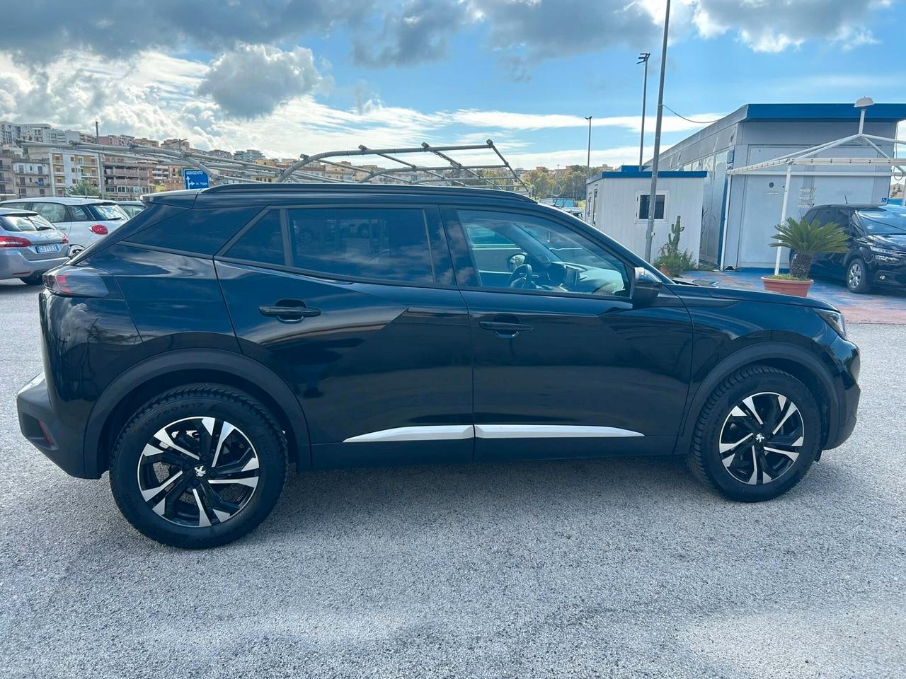 Peugeot 2008 1.5BlueHDi 110cv Allure 2022