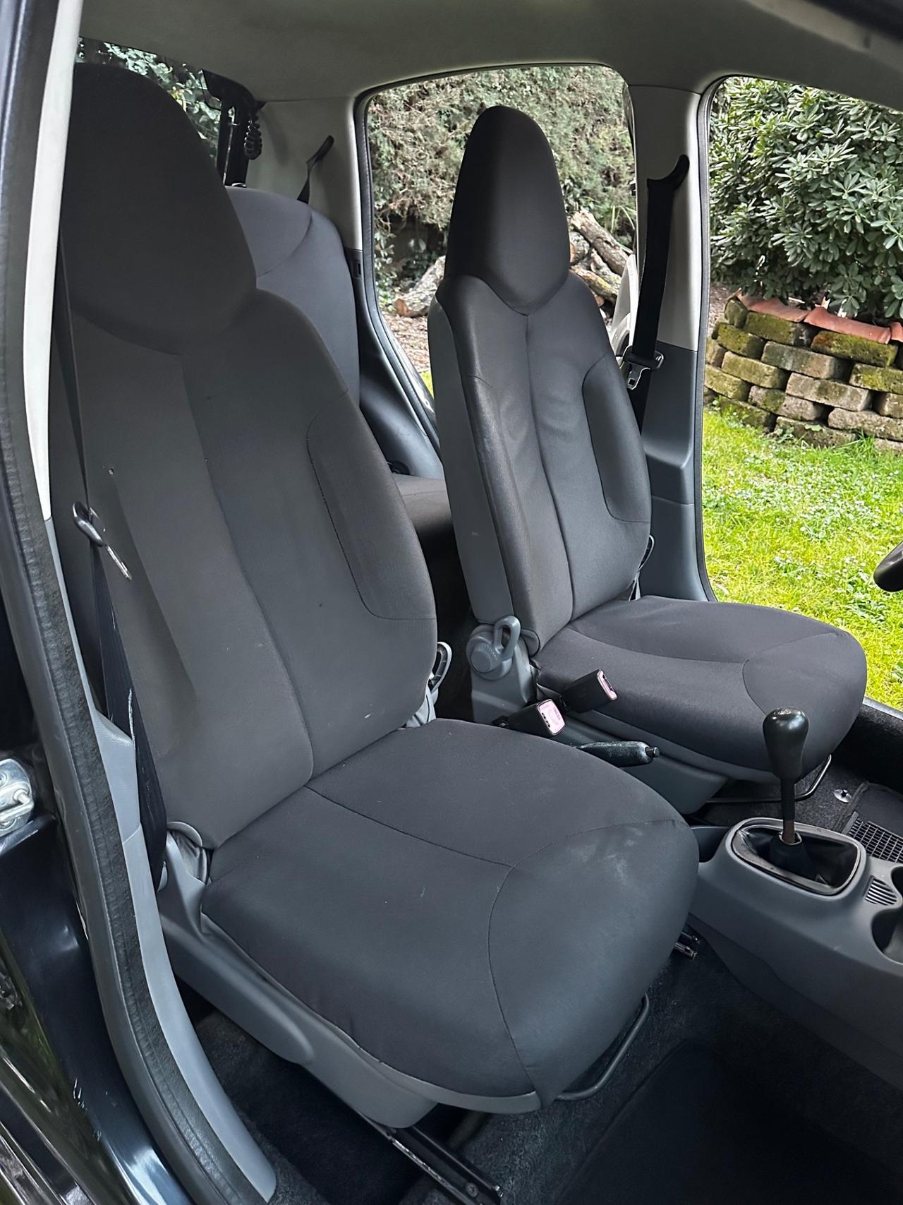 Toyota Aygo 1.0 12V VVT-i 5 porte Sol