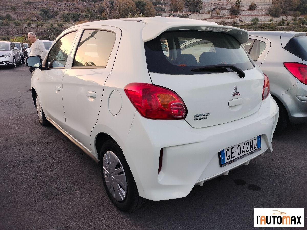 MITSUBISHI - Space Star 1.2 Invite radio