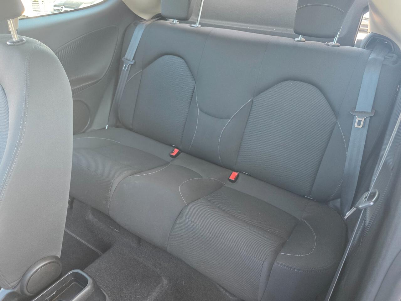 Alfa Romeo MiTo 1.4 105 CV M.air S&S Distinctive Sport Pack