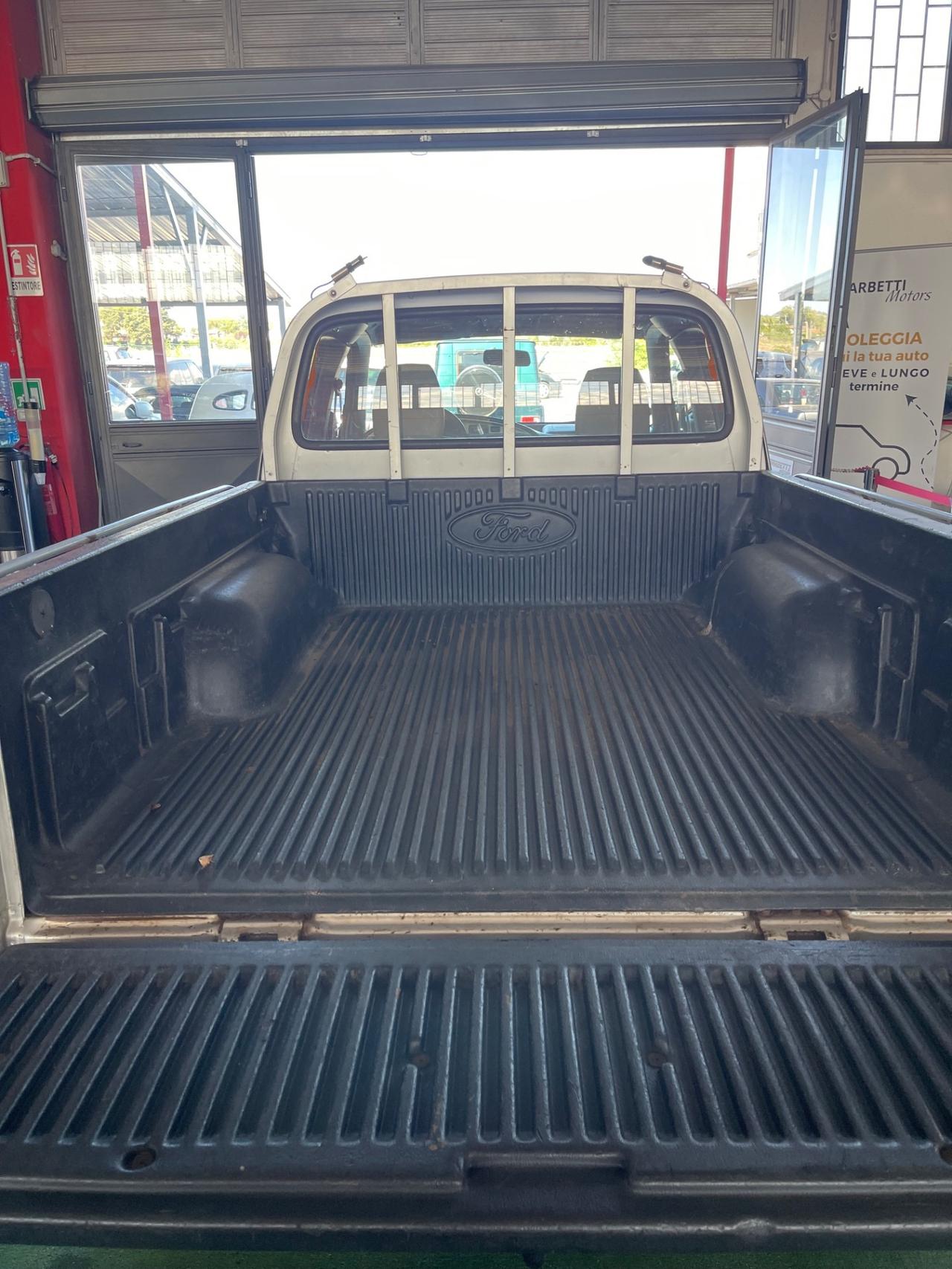 Ford Ranger 2.5 TDI 4X4 Gancio PERMUTE RATE