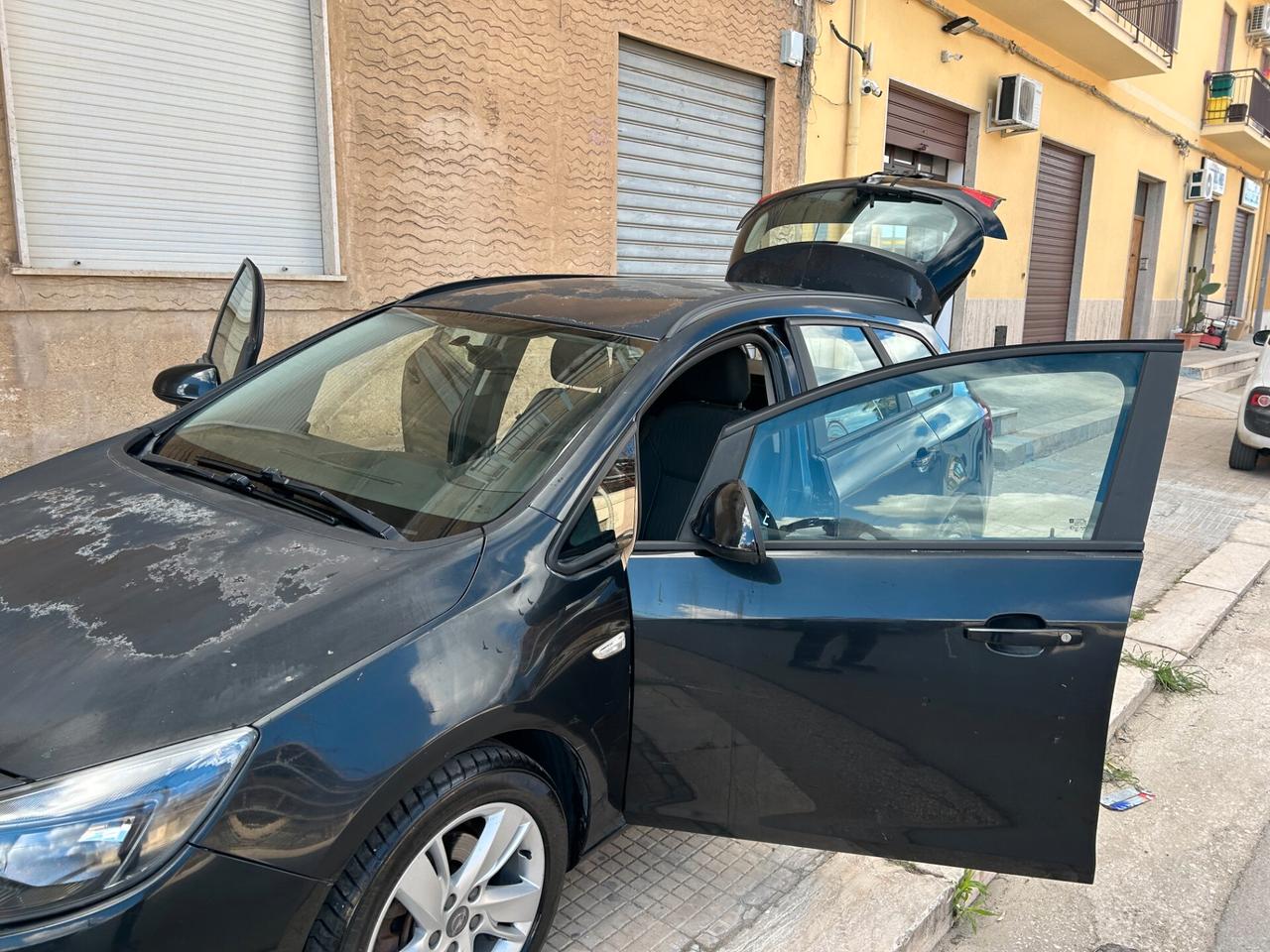 Opel Astra 1.7 CDTI 110CV 5 porte Cosmo