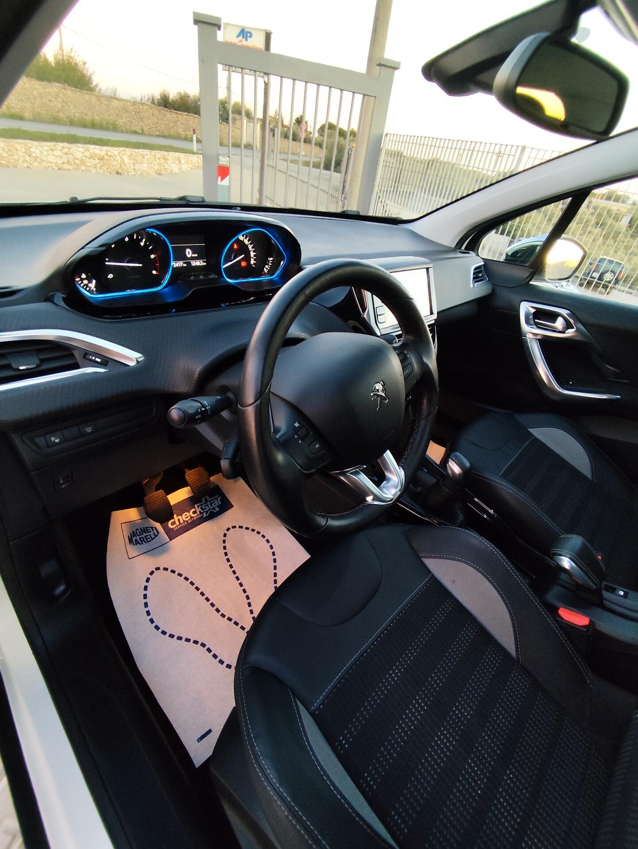 Peugeot 2008 BlueHDi 100 Allure