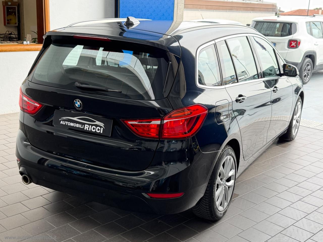 BMW 218i Gran Tourer 7 POSTI