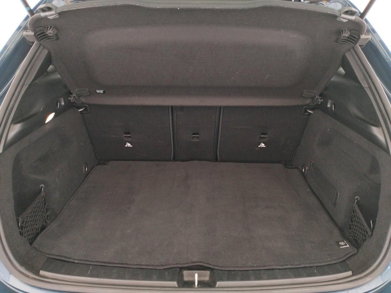 MERCEDES BENZ GLA 200d GLA Business Extra auto - IVA ESPOSTA