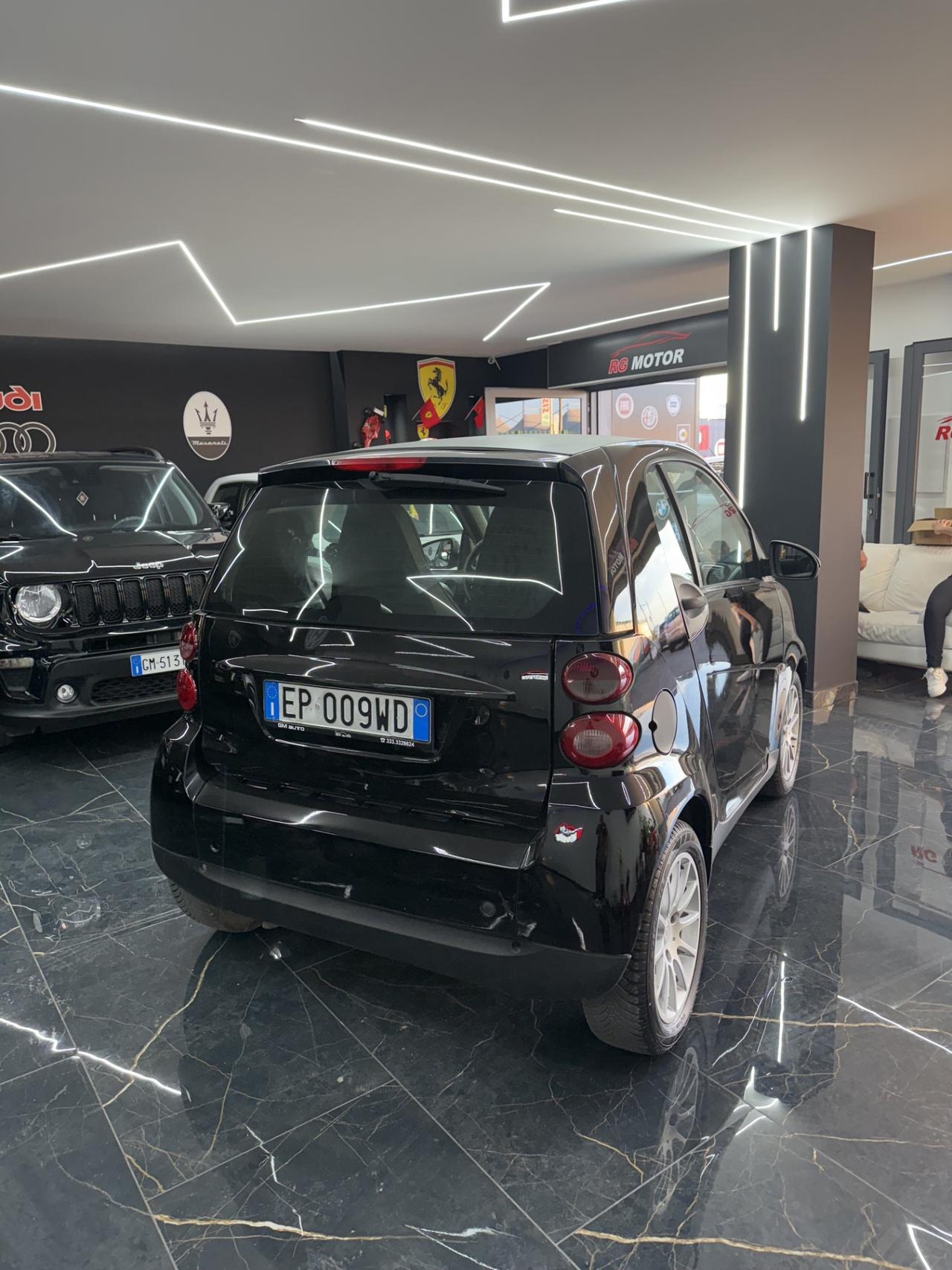 Smart ForTwo 800 40 kW coupé pure cdi
