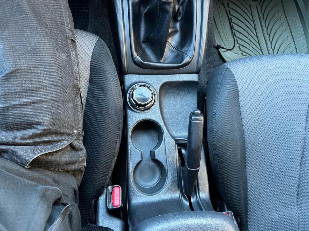 Mitsubishi L200 2.4 DI-D/154CV Double Cab Intense