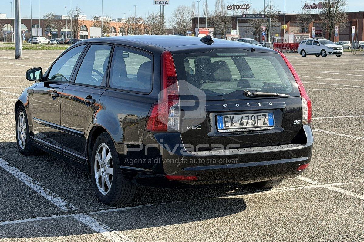 VOLVO V50 D2 POLAR