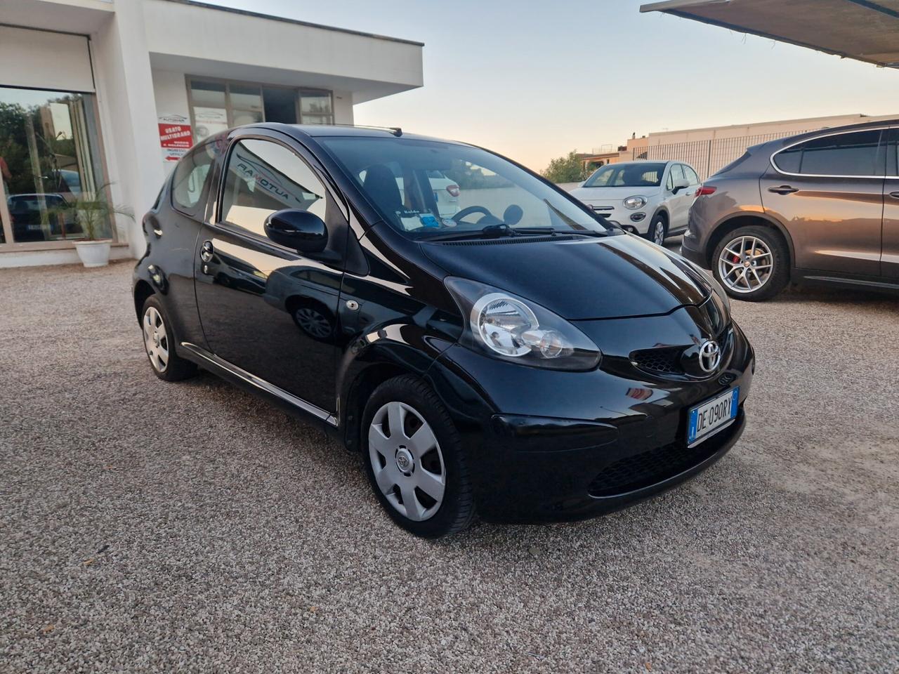 Toyota Aygo 1.0 12V VVT-i 3 porte Sol