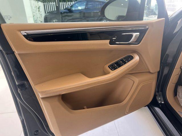 PORSCHE Macan 3.0 S Diesel tetto panoramico apribile da ?419,00
