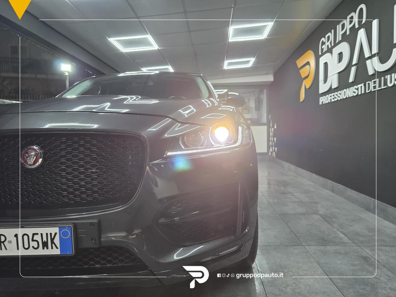 Jaguar F-Pace 2.0d i4 R-Sport Black Design Edition awd 180cv auto