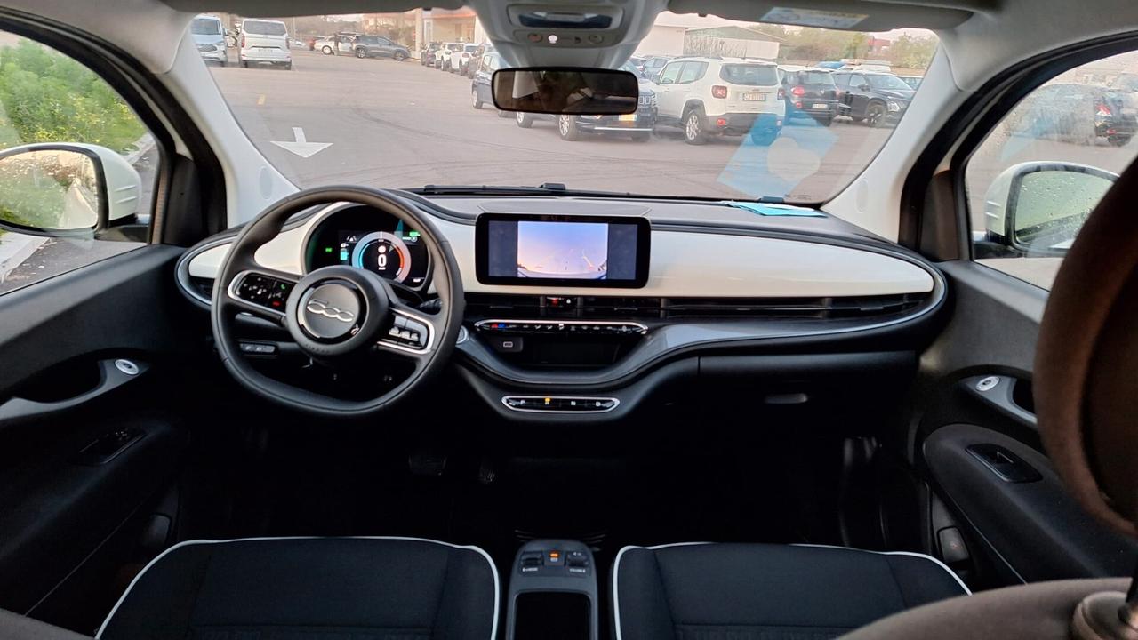 Fiat 500 500e Berlina 23,8 kWh