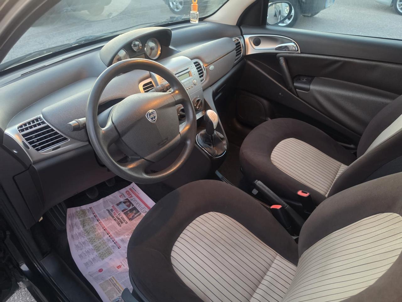 Lancia Ypsilon Moda milano